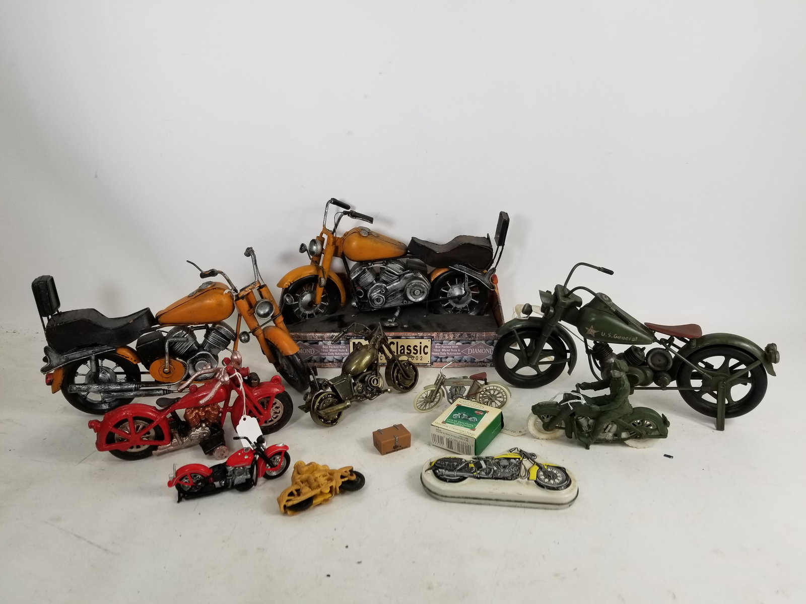 Toy and Display Motorcycle Assortment: Toy and Display Motorcycle AssortmentLiteratureBrooks Auction – Online Auction Terms & Conditions Contact: (856) 694-2960 | info@brooks.auction READ BEFORE YOU BID: We want you to feel