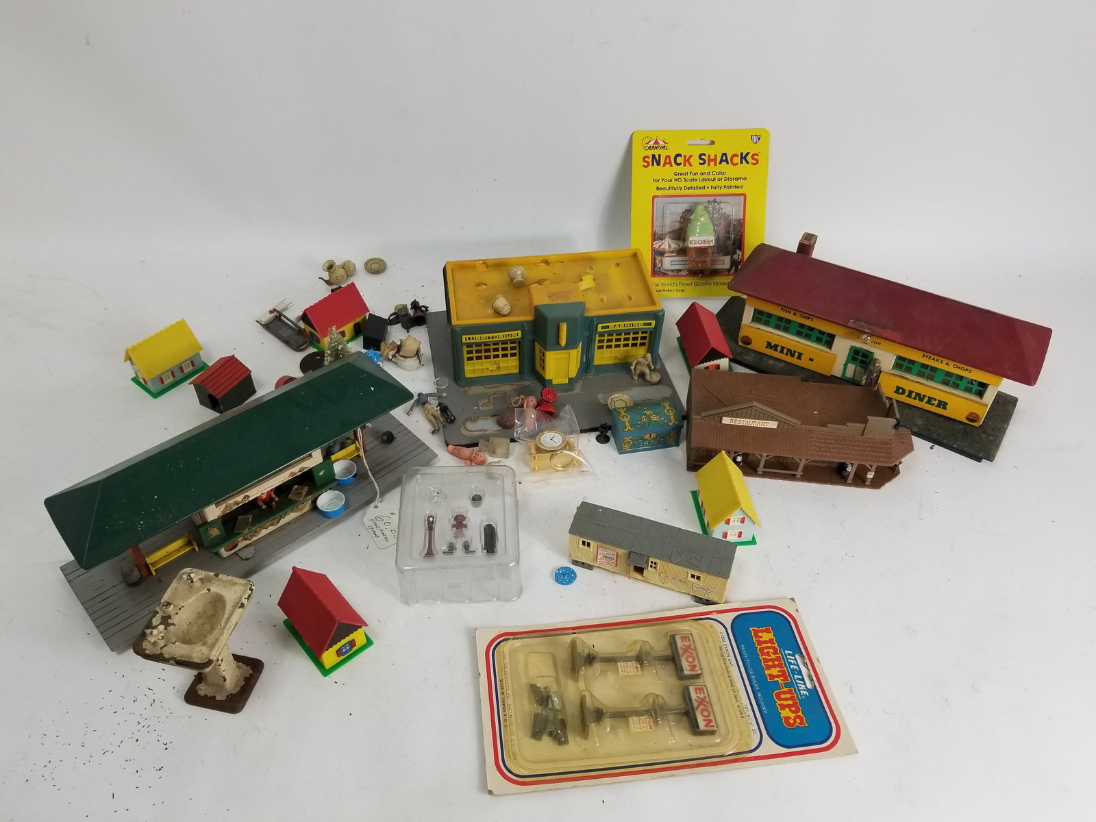 Assortment of Model Miniatures - 5
