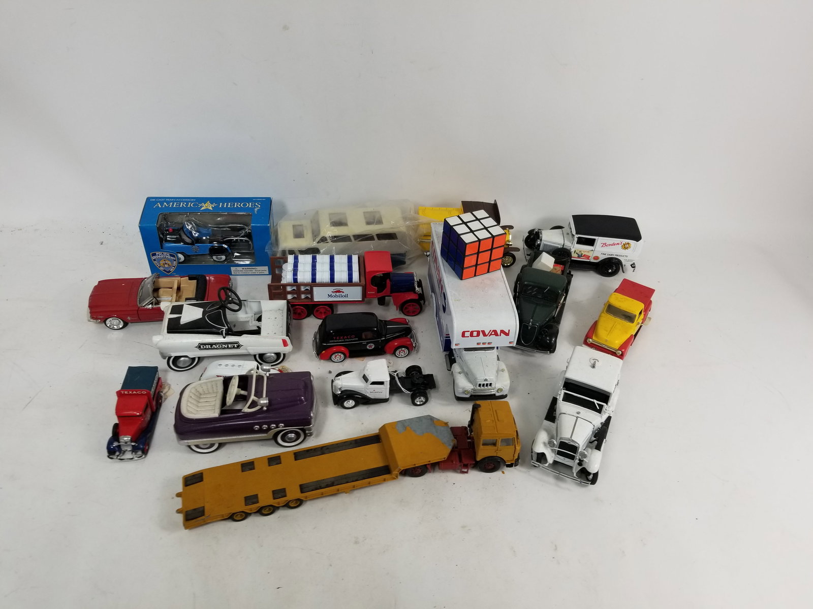 Model and Toy Vehicle Assortment - 2
