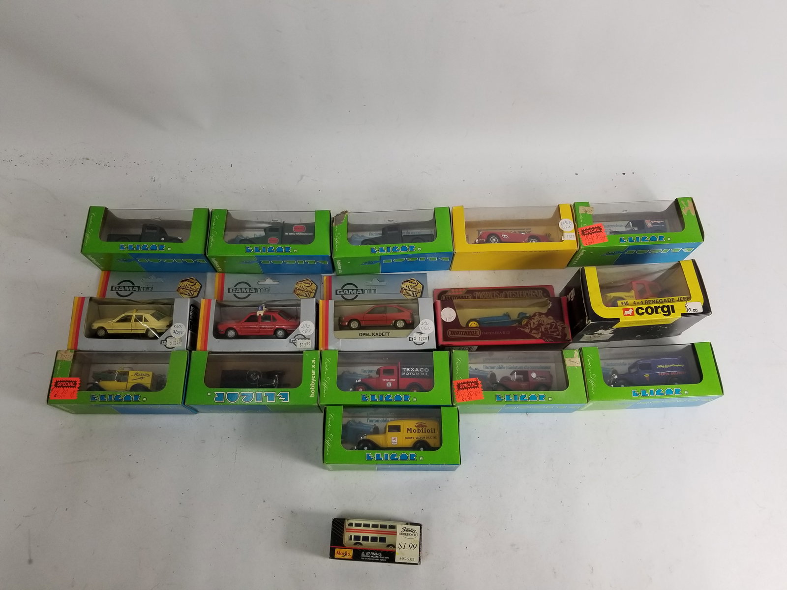 Assortment of Model and Toy Cars in Original Boxes: Assortment of Model and Toy Cars in Original Boxes Literature Brooks Auction – Online Auction Terms & Conditions Contact: (856) 694-2960 | info@brooks.auction READ BEFORE YOU BID: We want you to
