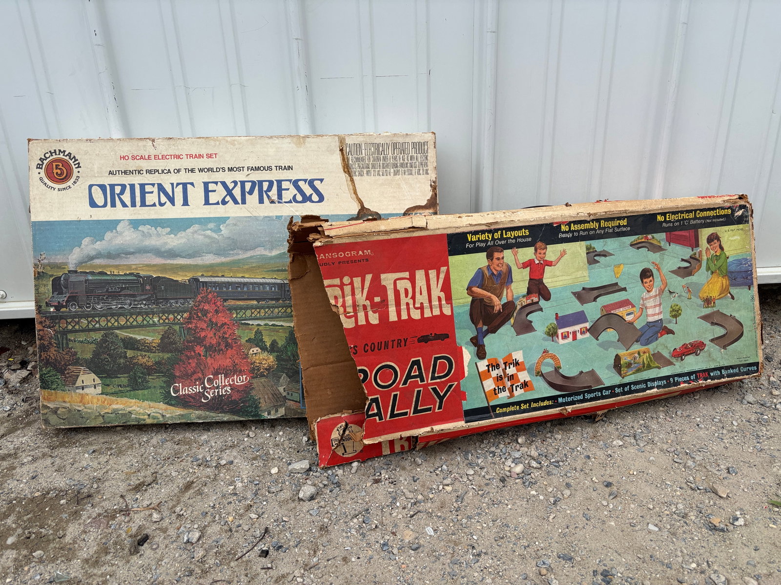 Pair of Train Sets in Original Boxes: Pair of Train Sets in Original Boxes featuring Bachmann Orient Express and Trik-TrakLiteratureBrooks Auction – Online Auction Terms & Conditions Contact: (856) 694-2960 | info@brooks.auction