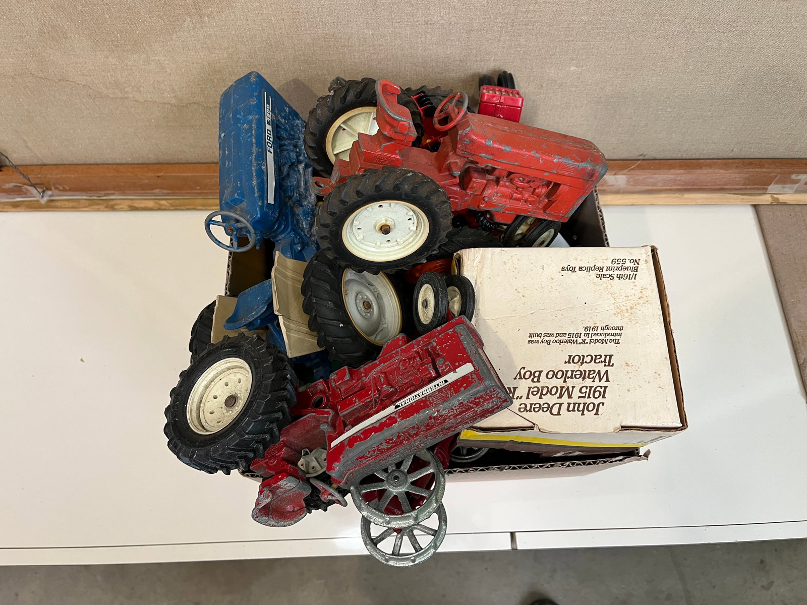 Toy and Model Tractor Assortment: Toy and Model Tractor Assortment featuring John Deere, Ertl and Ford Literature Brooks Auction – Online Auction Terms & Conditions Contact: (856) 694-2960 | info@brooks.auction READ BEFORE YOU B
