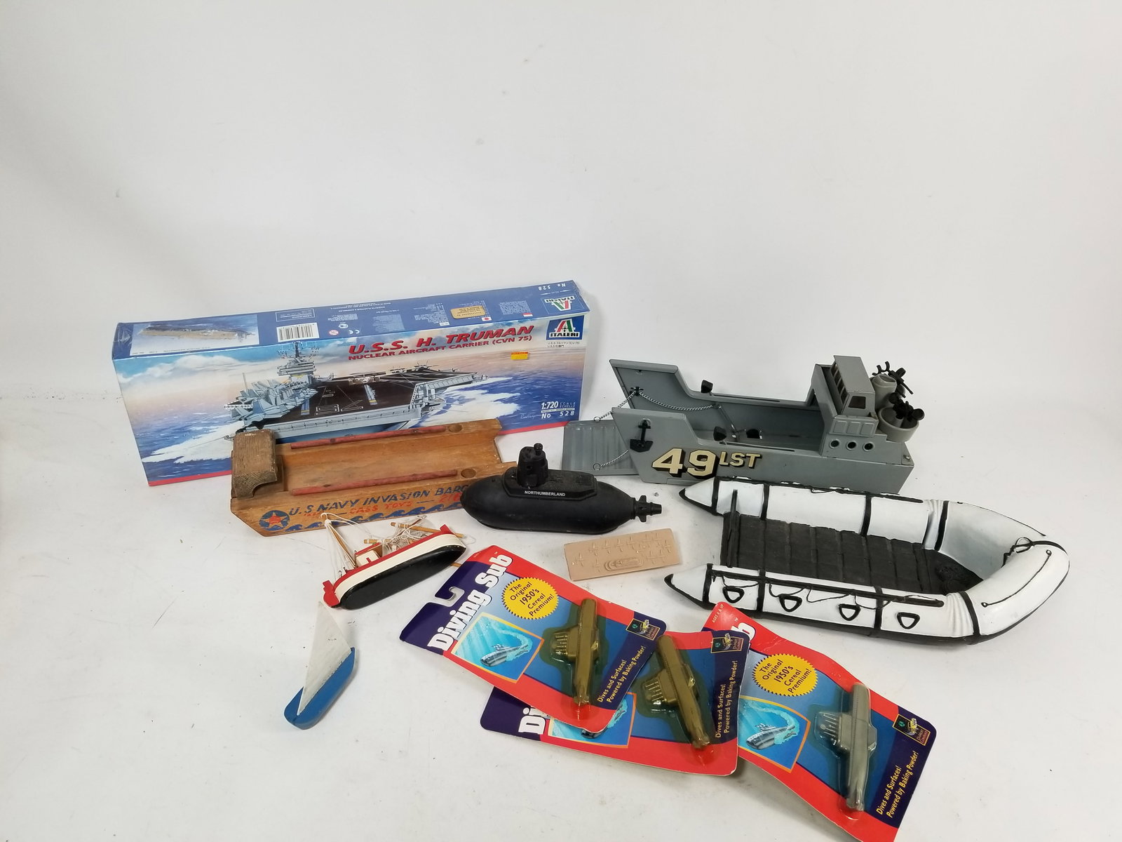 Assortment of Toy and Model Boats - 2