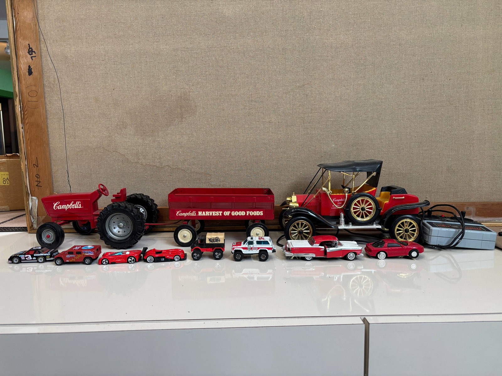 Assortment of Toy Vehicles: Assortment of Toy Vehicles featuring Campbell's Literature Brooks Auction – Online Auction Terms & Conditions Contact: (856) 694-2960 | info@brooks.auction READ BEFORE YOU BID: We want you to fe