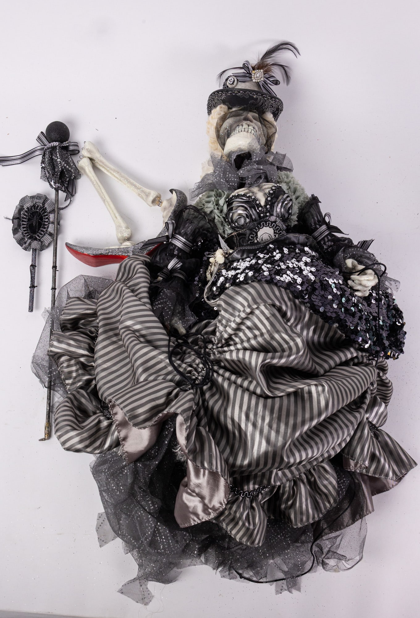 Wayne Kleski Katherine's Collection Miss Dearly Departed Doll - 4