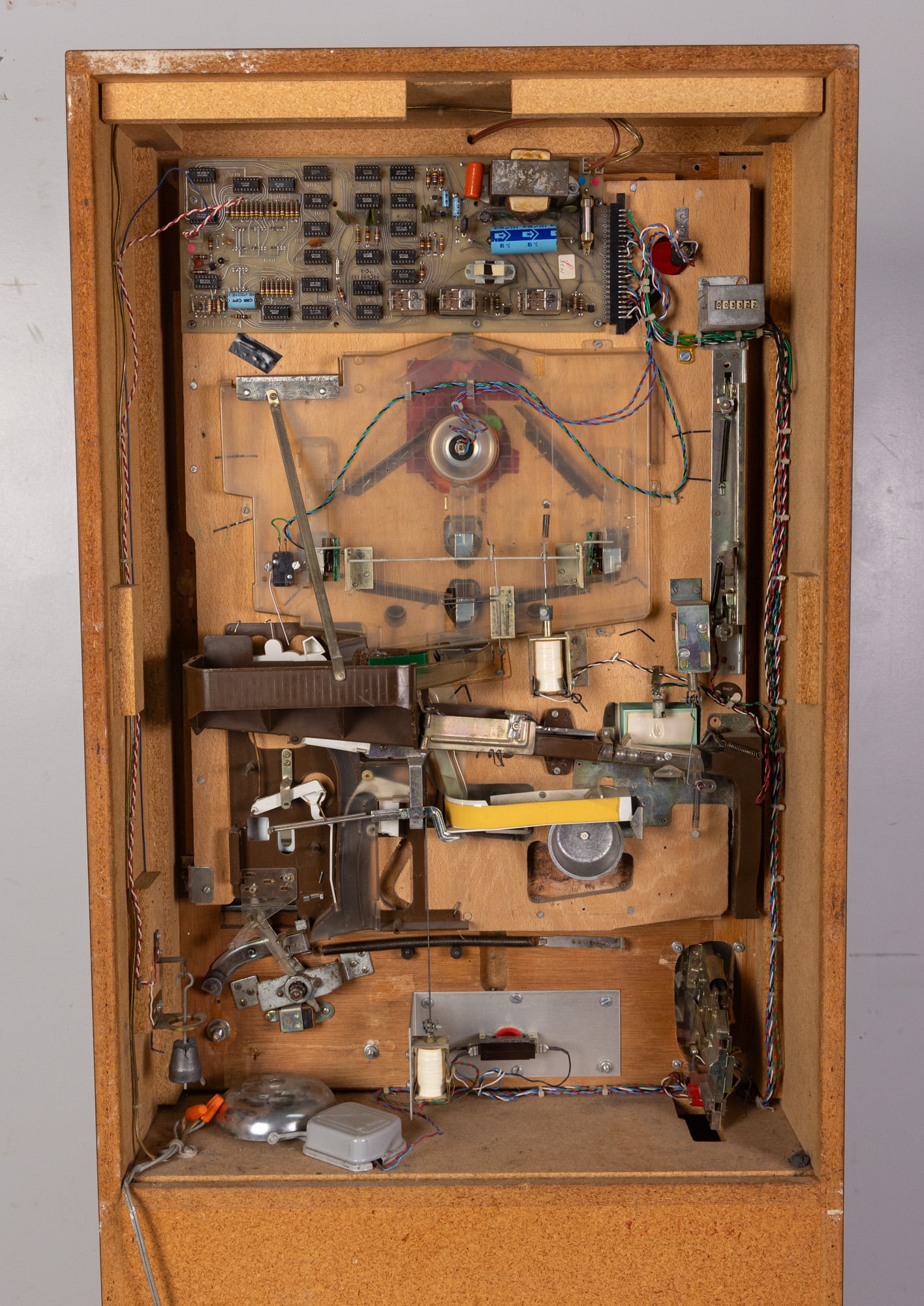 WORKING Vintage Mid Century Japanese Pachinko Machine - 8