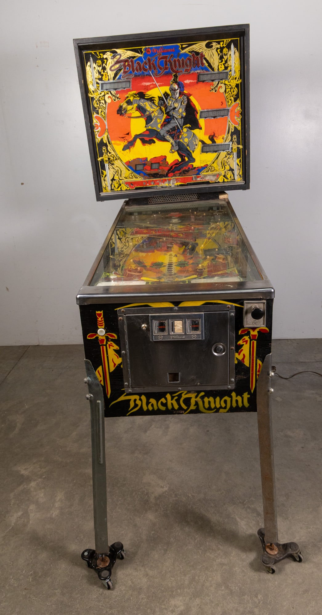 1980 Williams "Black Knight" Pinball Machine - 3