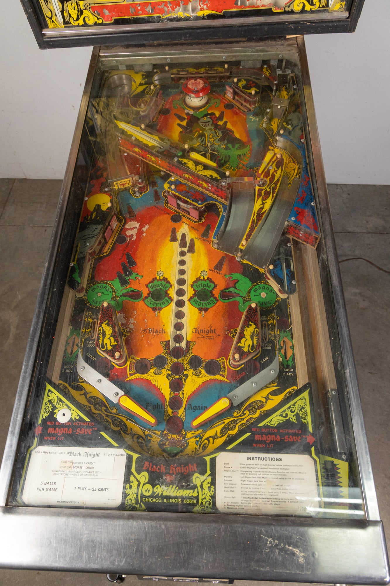 1980 Williams "Black Knight" Pinball Machine - 4