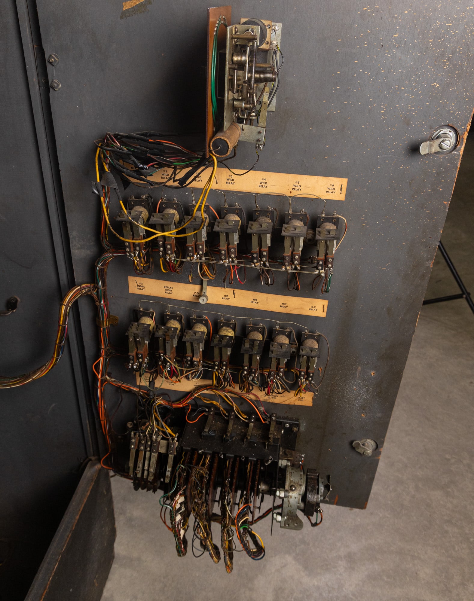 1950's Circus Sideshow Bingo Machine Arcade Game - 8