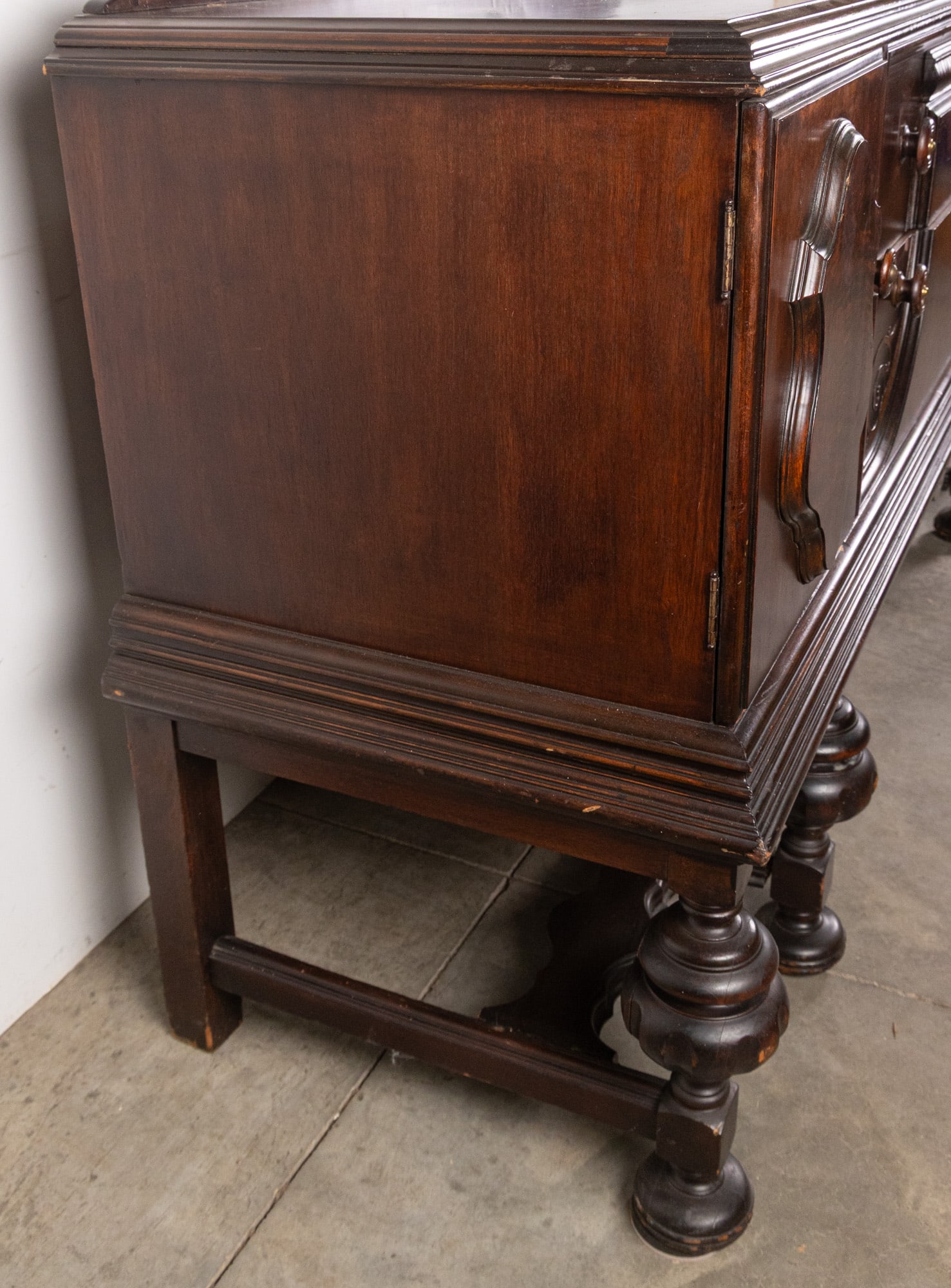 Antique Jacobean Style Victorian Buffet/Sideboard - 8