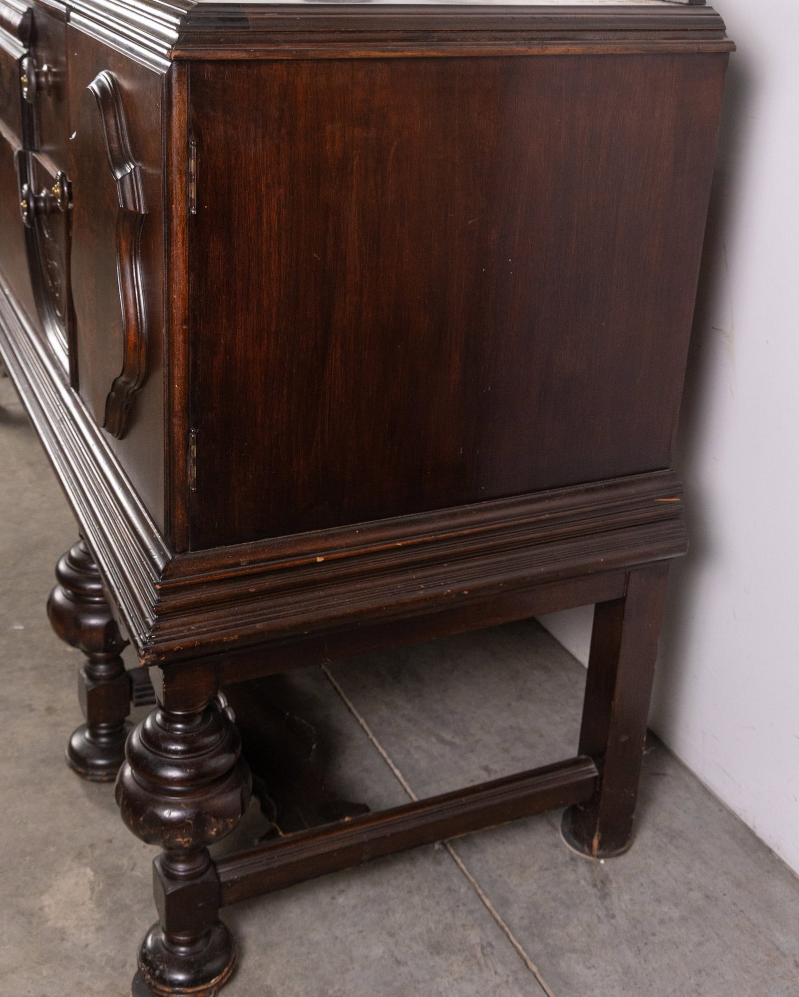 Antique Jacobean Style Victorian Buffet/Sideboard - 9