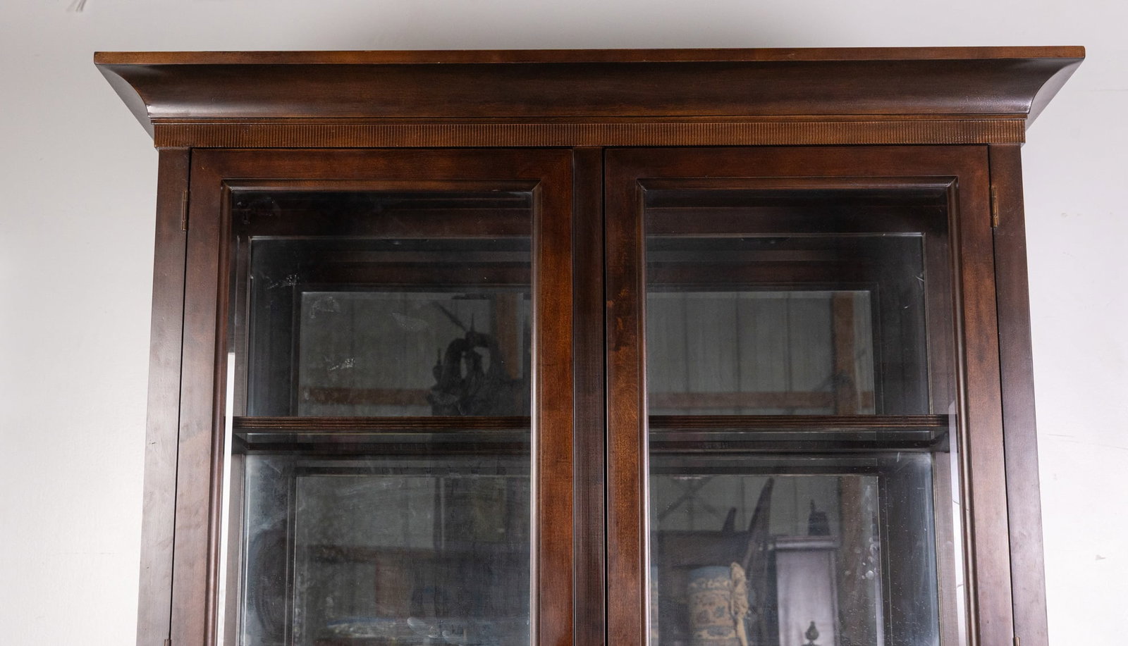 Nautica Lexington China Mirrored Display Cabinet - 2