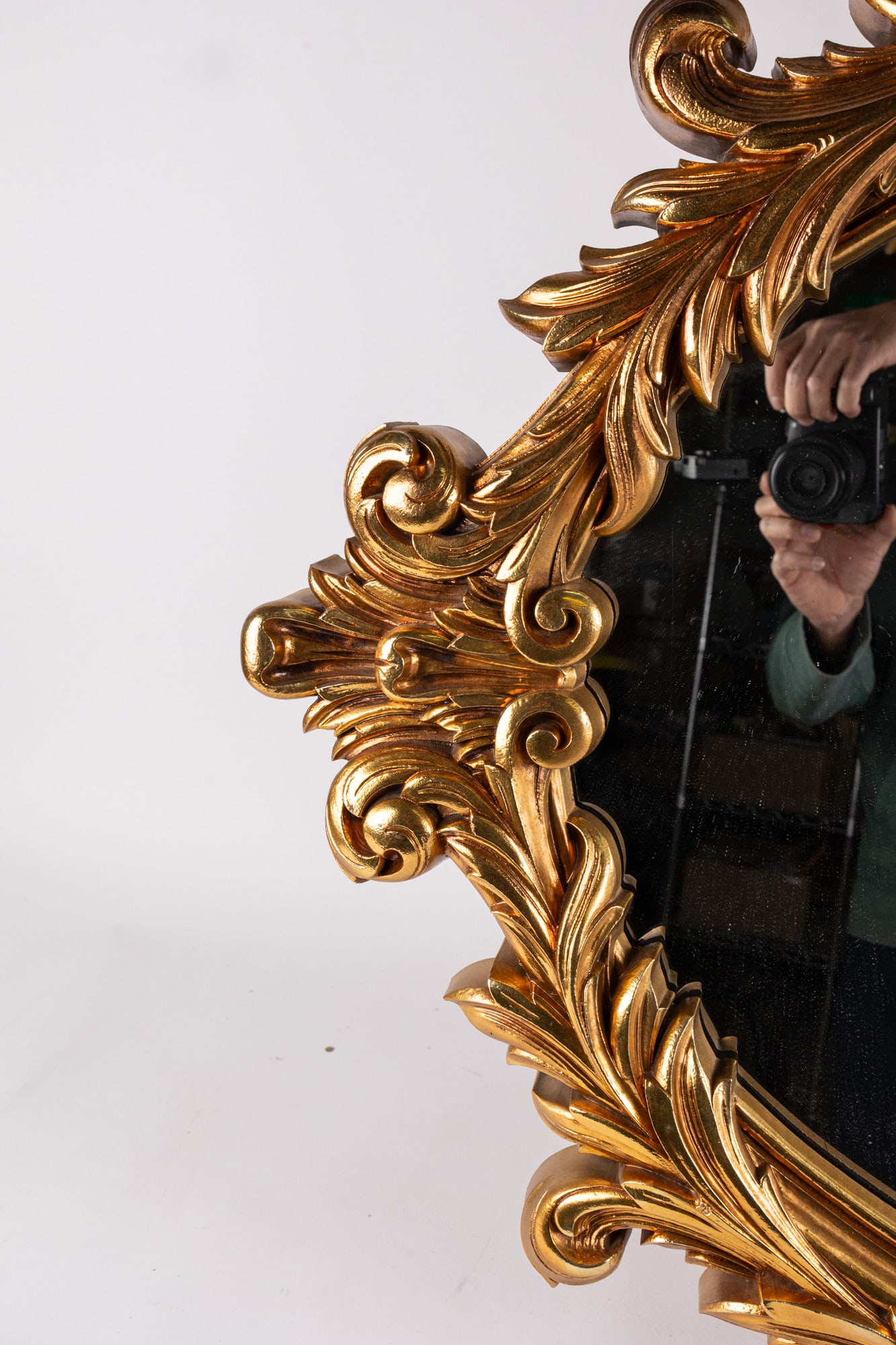 Antique Style Ornate Gold Toned Wall Mounted Mirror - 3