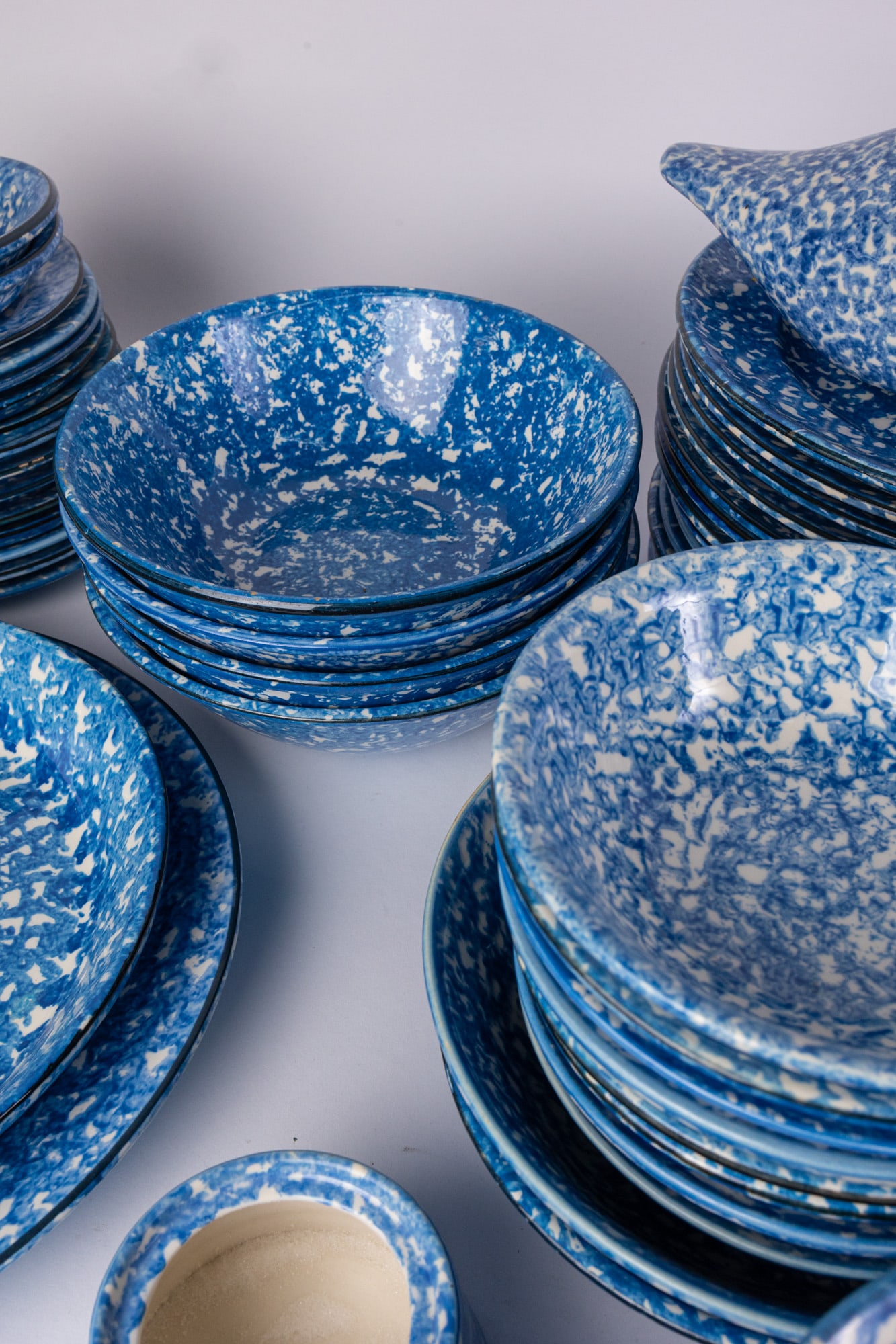 Large Lot of Stangl/Royal Copenhagen Spongeware Style Dish Set - 7