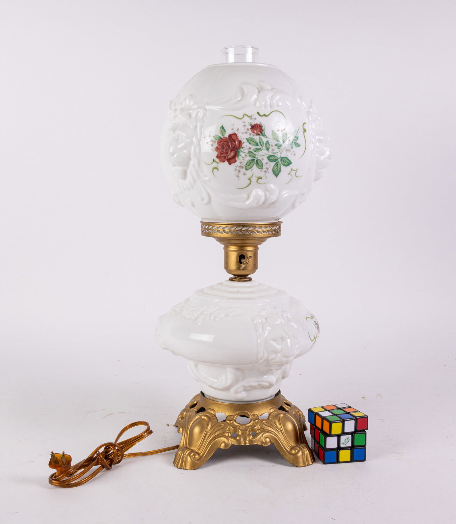 Vintage Lion's Face Cameo Molded Hurricane Lamp - 2