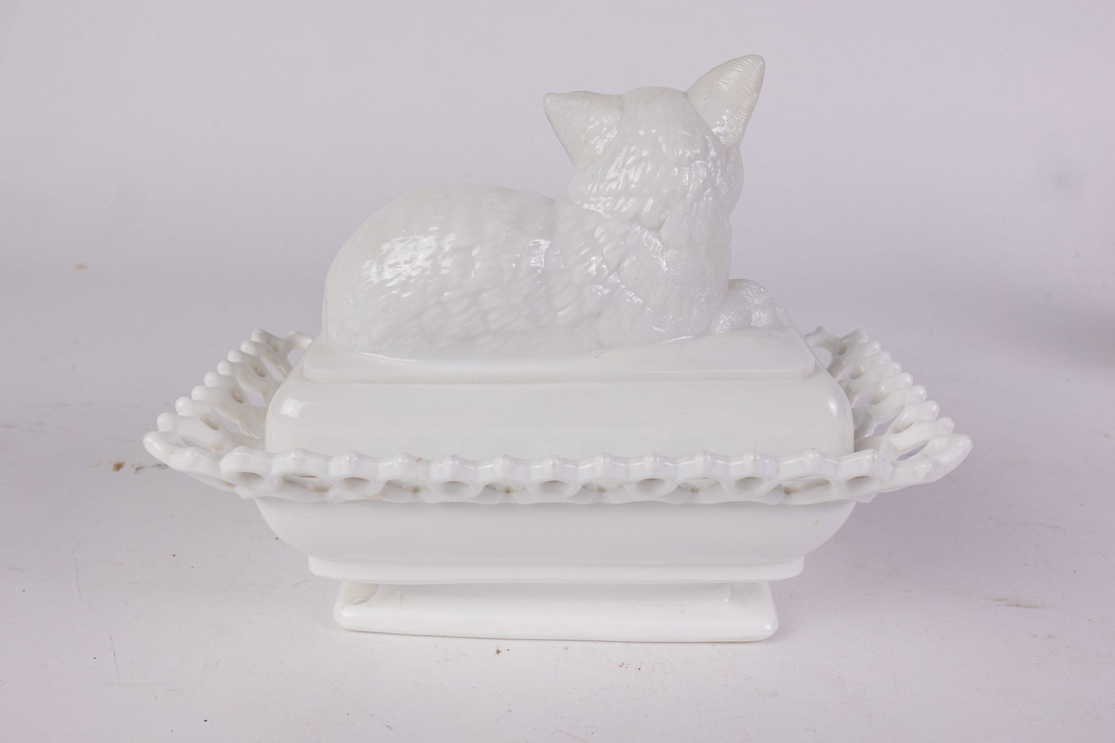 Vintage Milk Glass Cat Form Covered Dish - 5