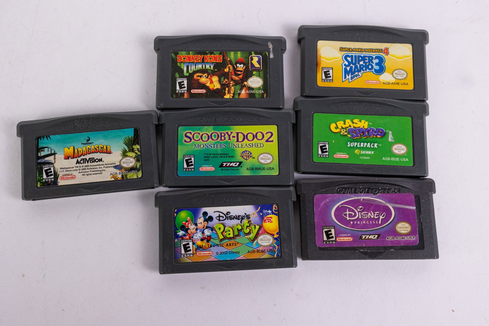 Gameboy Advance Game Assortment ft Donkey Kong Country & SMB 3: Gameboy Advance Game Assortment ft Donkey Kong Country & SMB 3Size7" x 12" x 12"LiteratureBrooks Auction – Online Auction Terms & Conditions