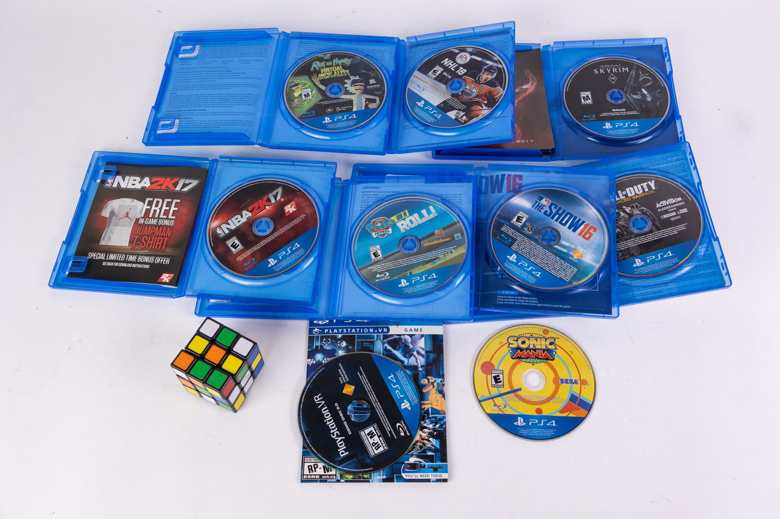 Playstation 4 Game Assortment ft. Sonic Mania, Skyrim VR & VR Rick and Morty - 4