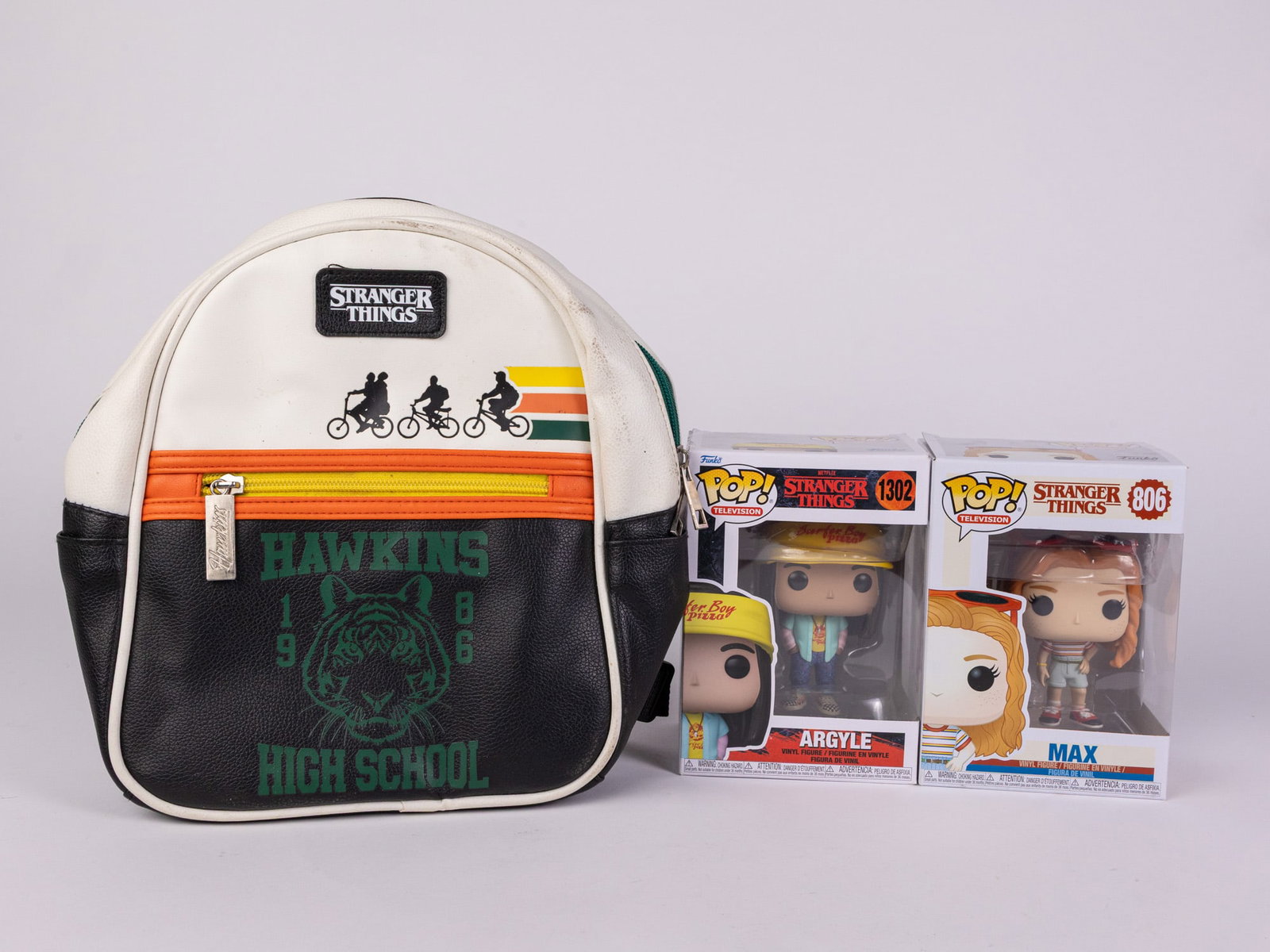 Stranger Things Merch ft. Max 806 Funko Pop: Stranger Things Merch ft. Max 806 Funko Pop Size 7" x 12" x 12" Literature Brooks Auction – Online Auction Terms & Conditions —————————̵