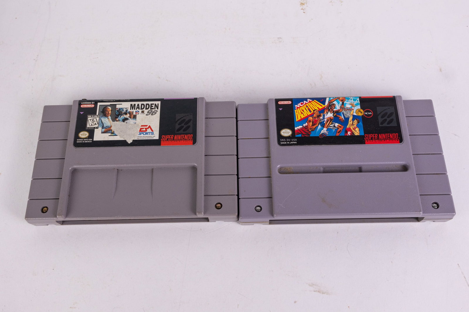 Nintendo SNES Game Assortment ft. NHL 98 & NBA Jam - 10