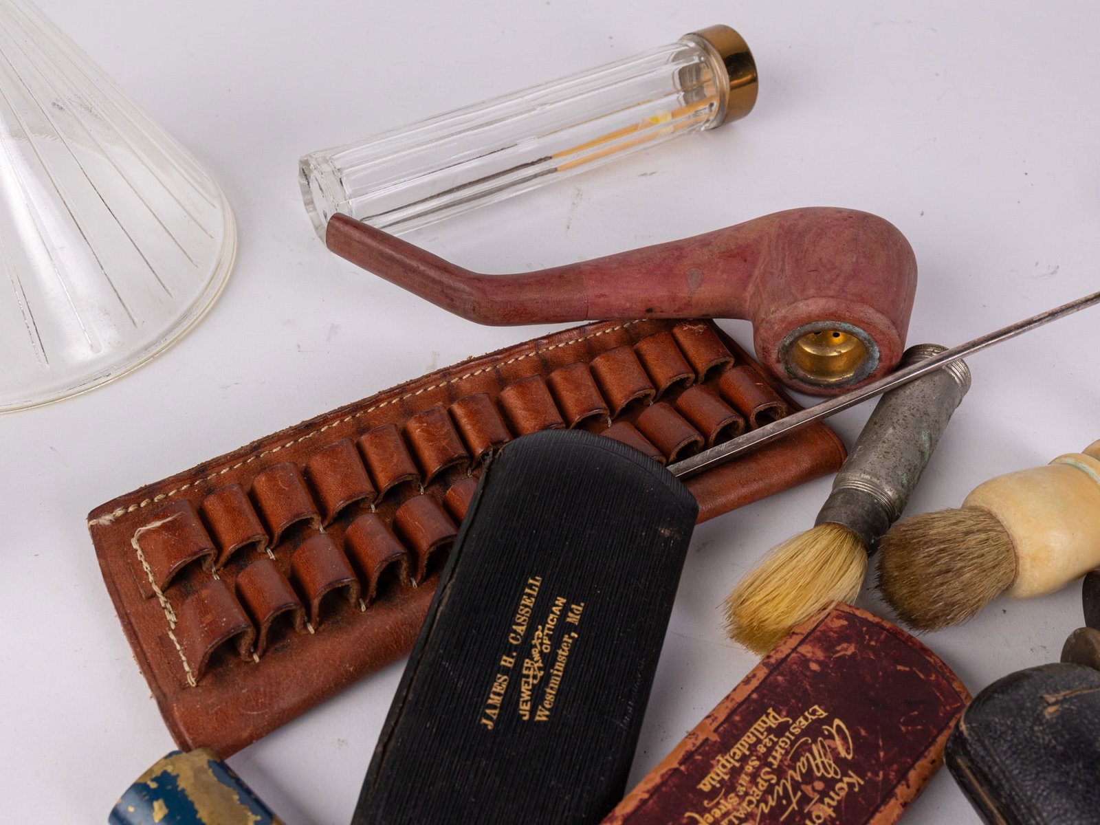 Vintage and Antique Assortment Lot - 4