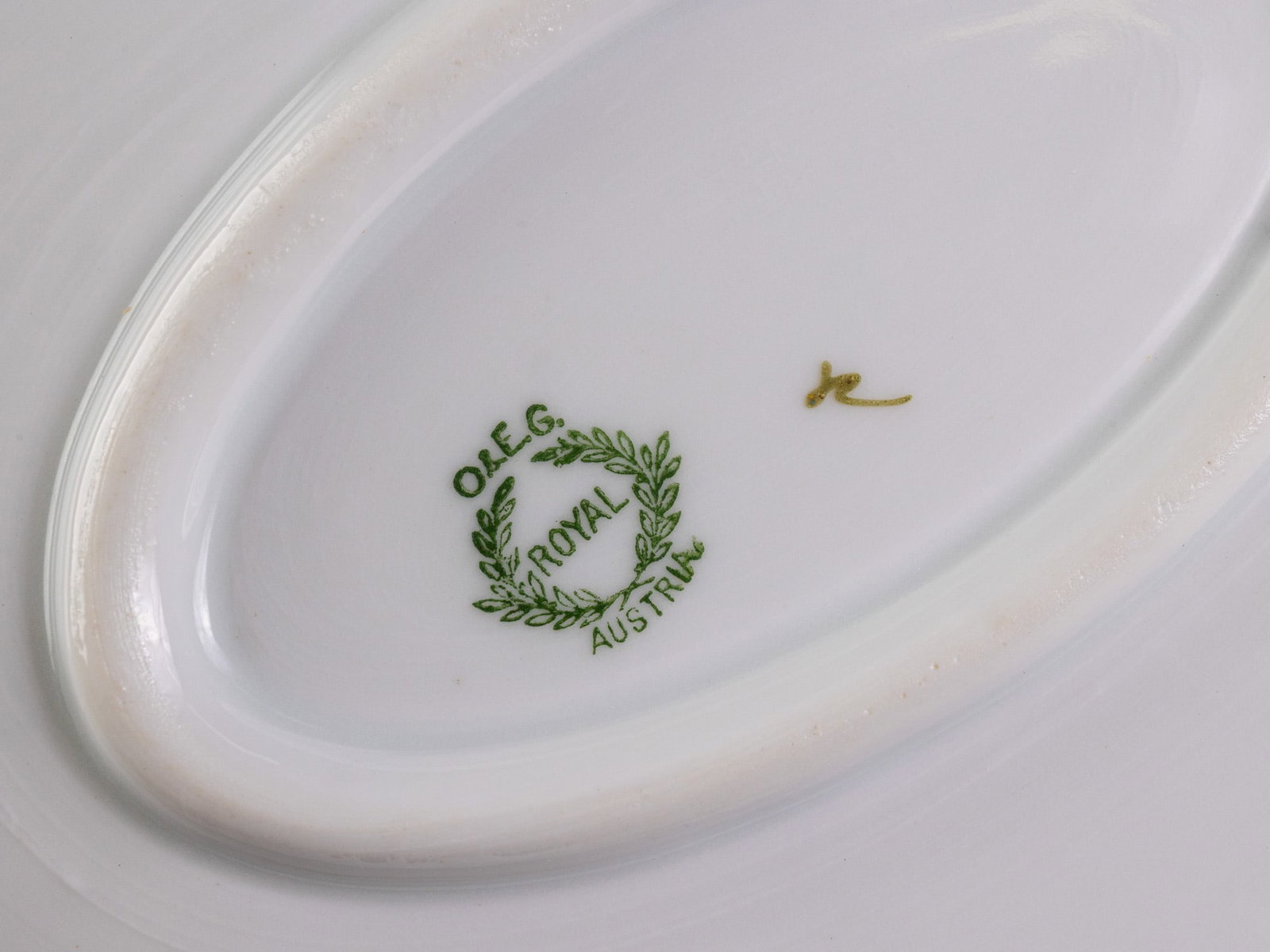 Vintage Porcelain Servingware - 4