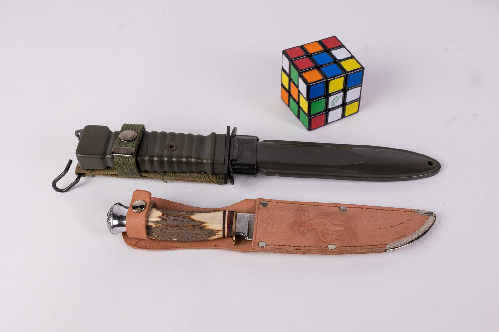 US M8A1 Bayonet & Stag Handle Knife - 2