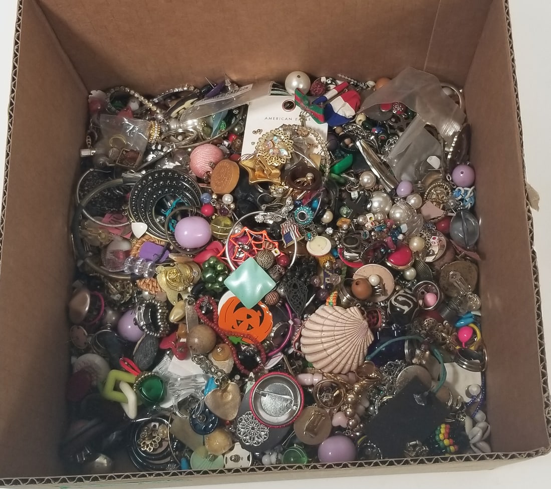 Fashion/ Costume Jewelry Box - 2