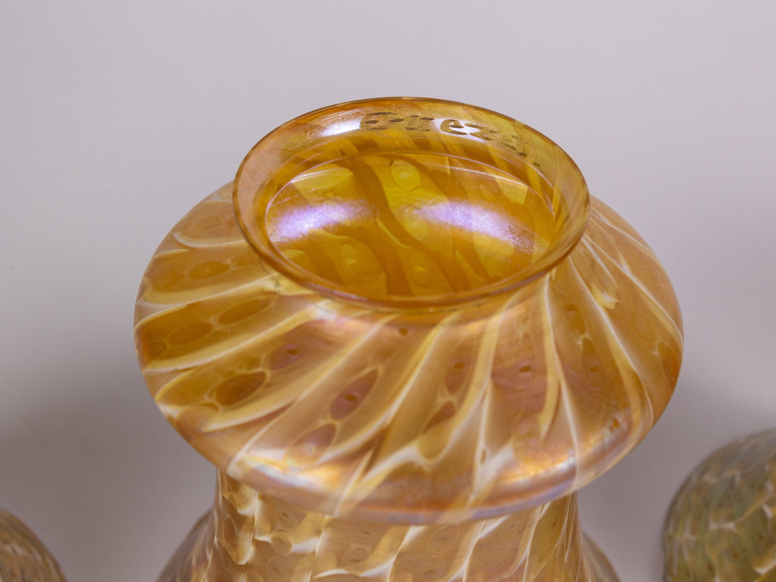 Set of Five Pulled Feather Quezal Glass Shades - 5