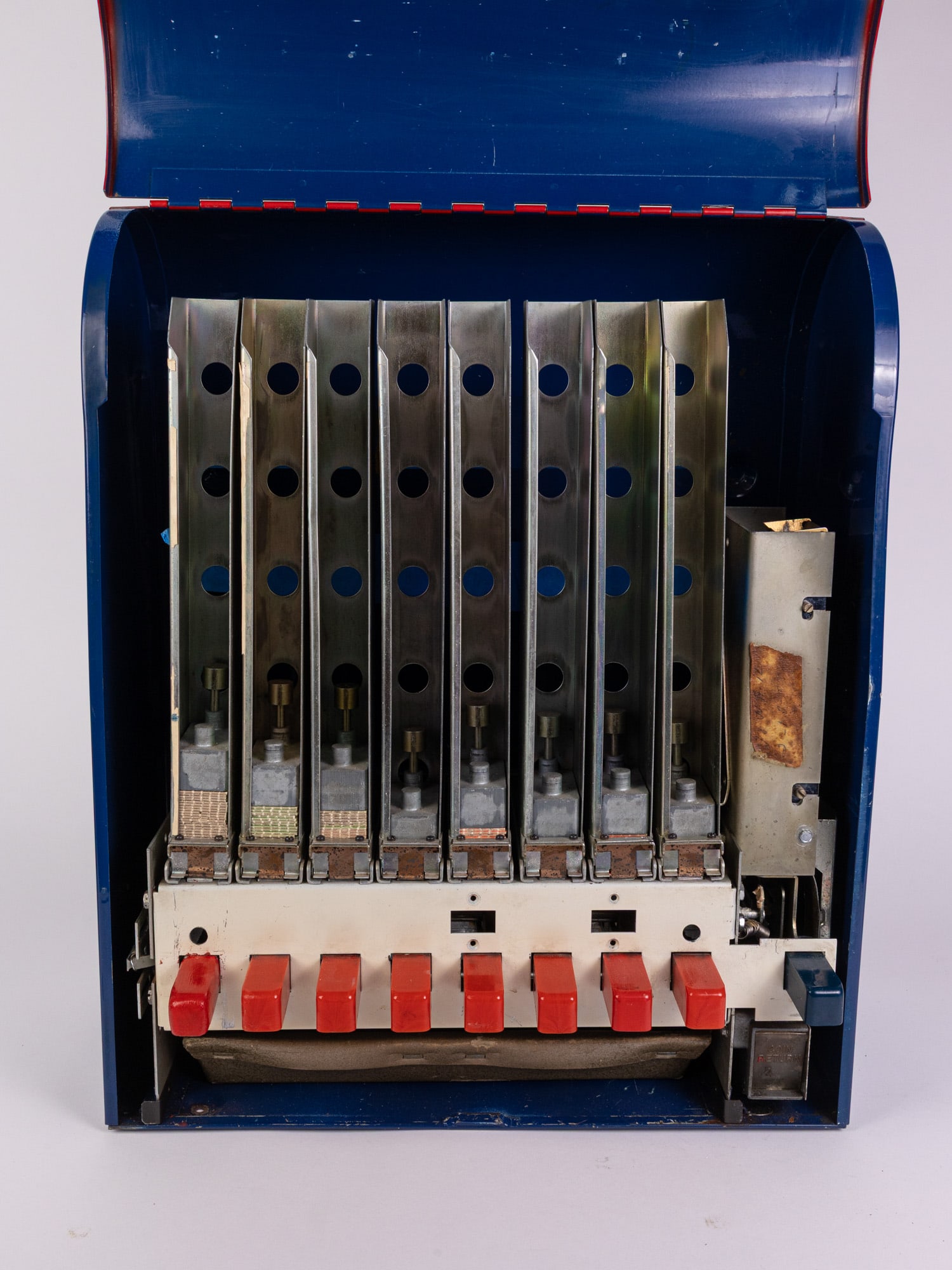 Vintage Hilsum Postage Stamp Dispenser - 4