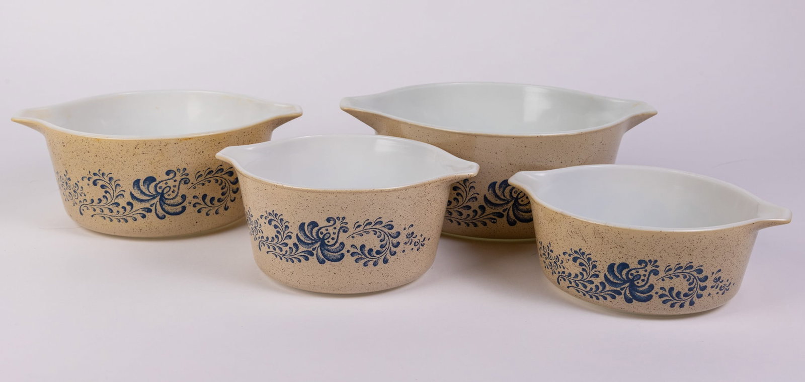 Four Pieces of Vintage "Homestead" Pyrex Cookware: Four Pieces of Vintage "Homestead" Pyrex CookwareSize4" x 11" x 9"LiteratureBrooks Auction – Online Auction Terms & Conditions Contact: (856) 694-2960 | info@brooks.auction READ BEFORE YOU BID: