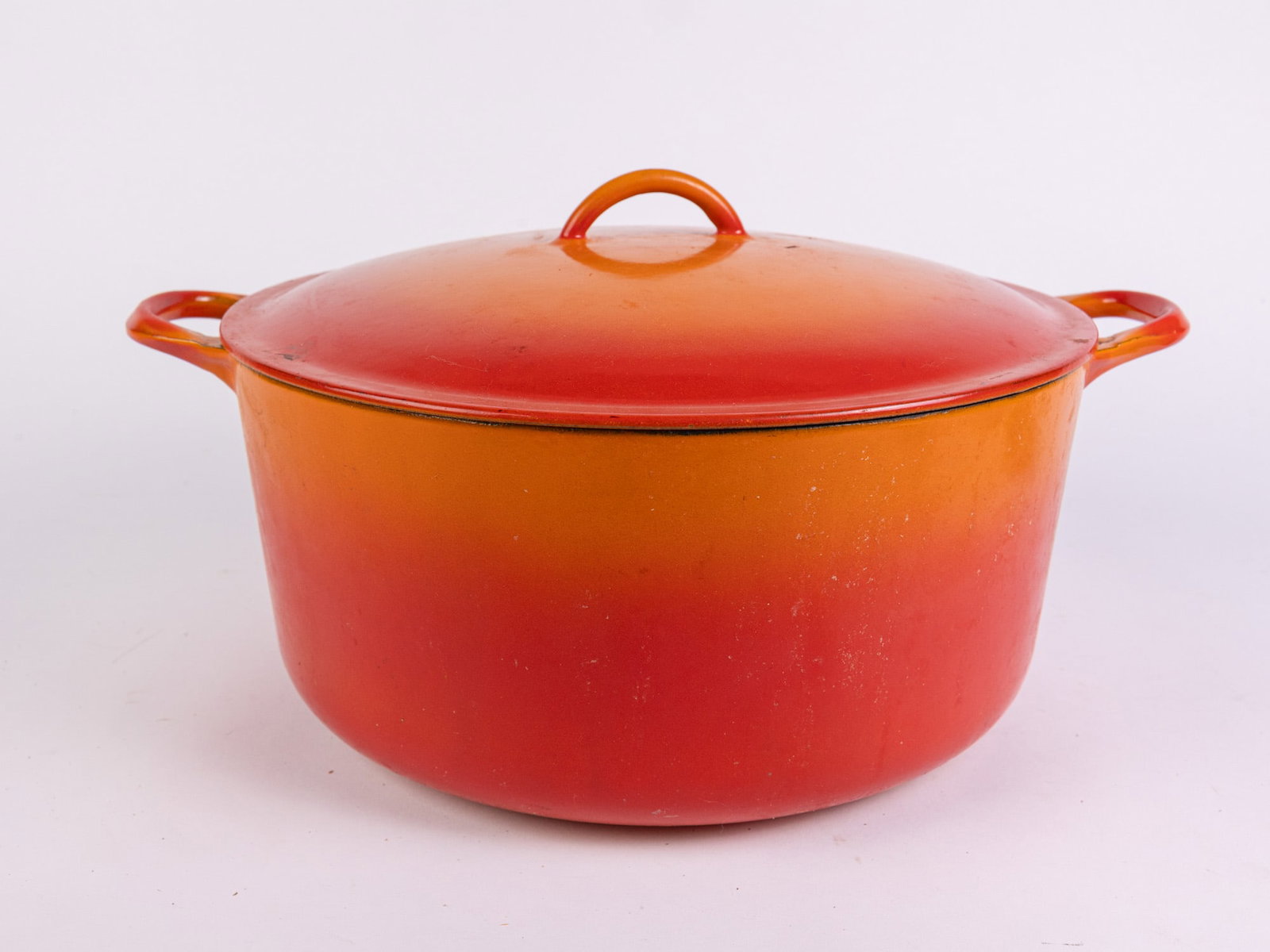 Vintage Belgium Descoware "Flame Orange" Enameled Cast Iron Dutch Oven (1 of 7)