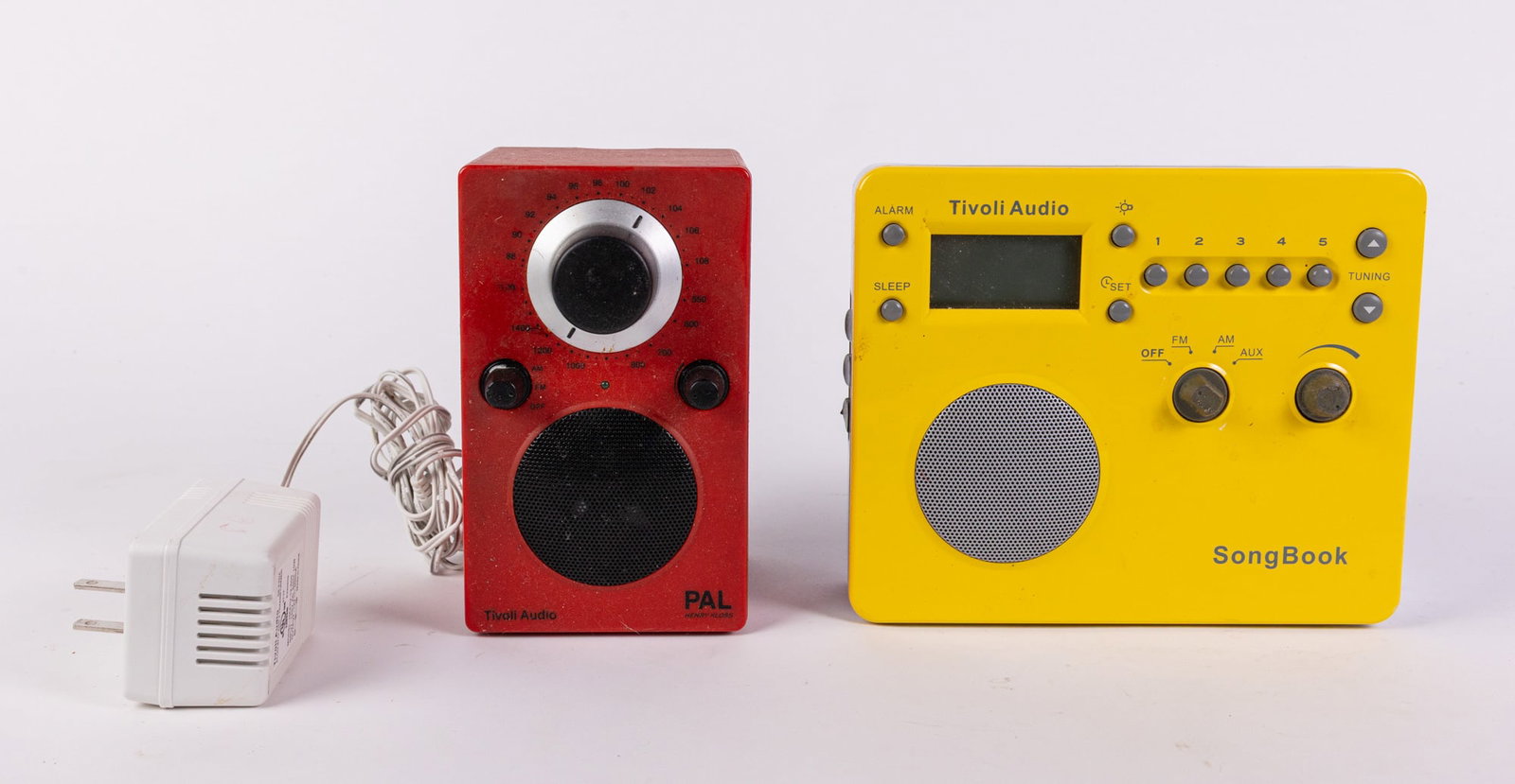 Tivoli Audio Songbook & Pal Designed by Henry Kloss & Tom DeVesto (1 of 5)