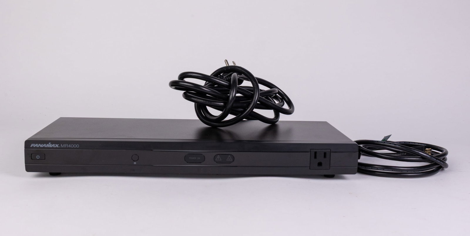 Panamax MR4000 Home Theater Power Management: Panamax MR4000 Home Theater Power Management Size 2" x 17" x 7" Literature Brooks Auction – Online Auction Terms & Conditions Contact: (856) 694-2960 | info@brooks.auction READ BEFORE YOU BI