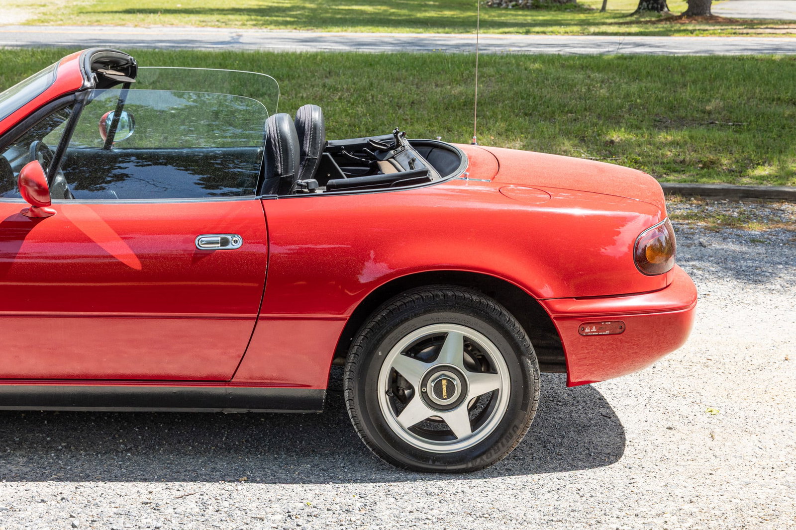 1992 Mazda Miata Convertible - 17