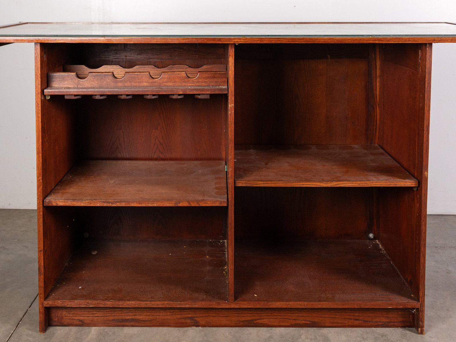 Vintage Oak Mission-Style Bar & Stool Set - 12