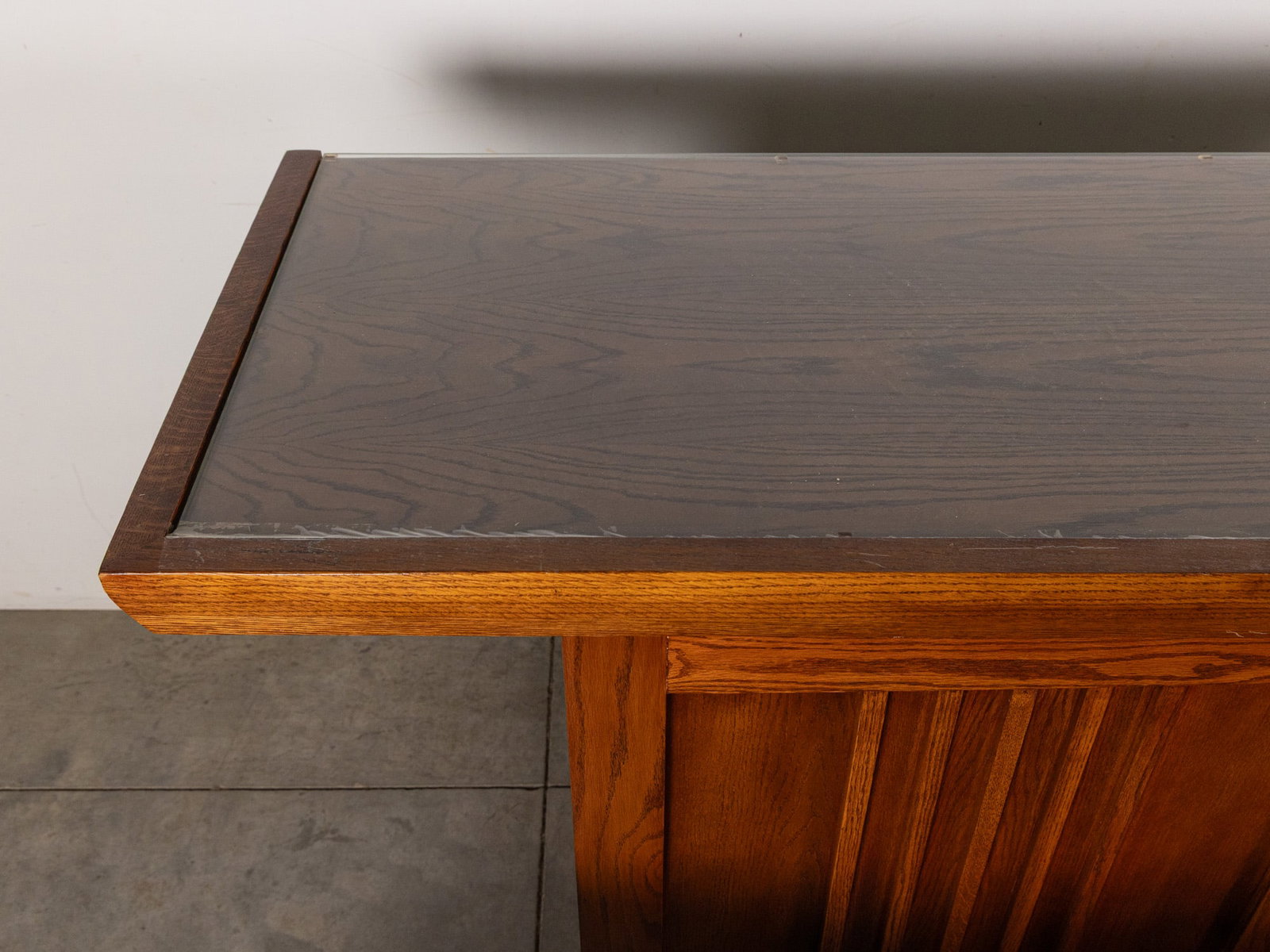 Vintage Oak Mission-Style Bar & Stool Set - 5
