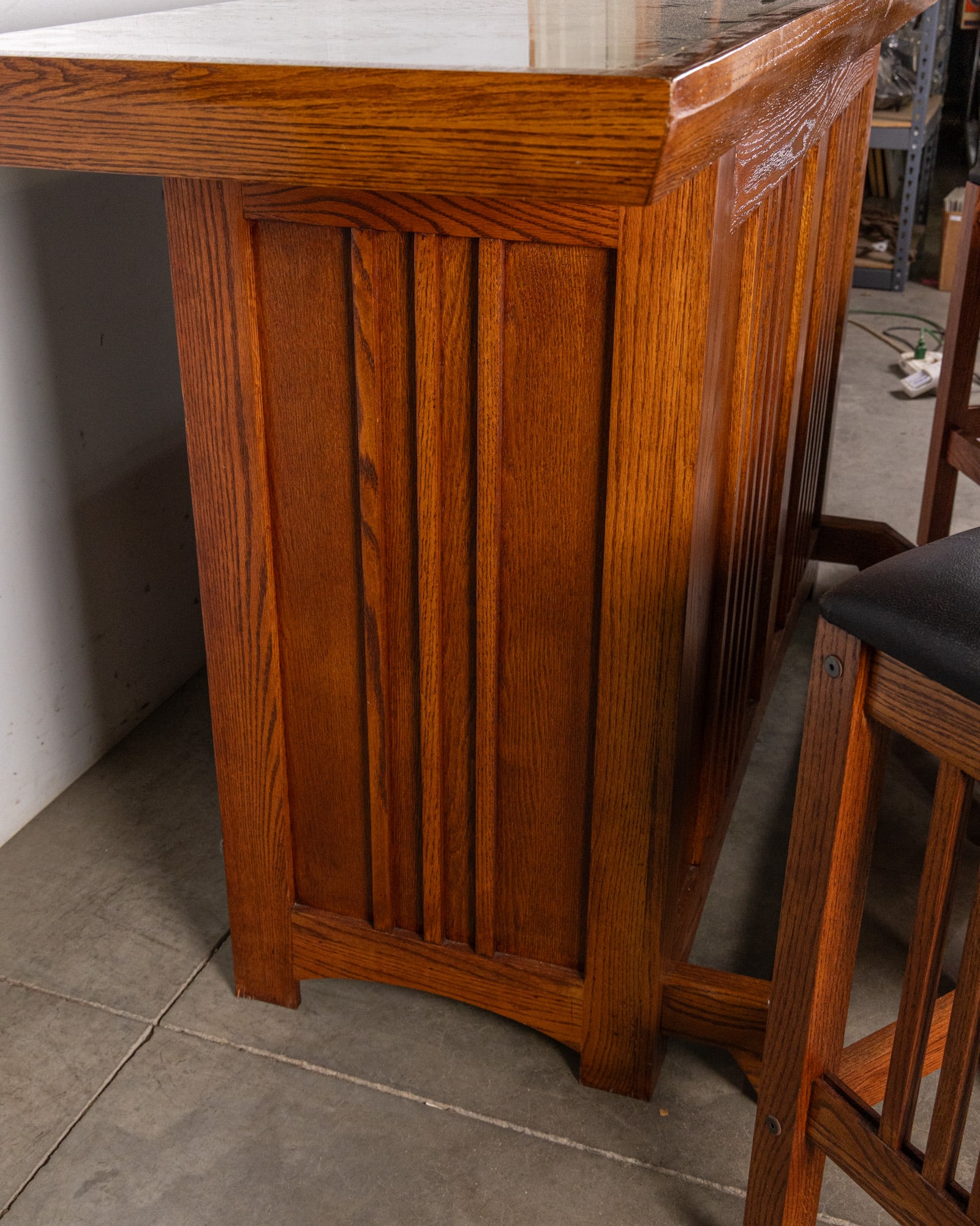 Vintage Oak Mission-Style Bar & Stool Set - 9