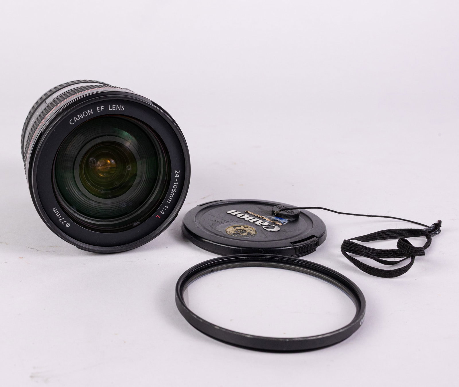 Canon EF 24-105mm f/4 L IS Zoom L-Series Lens (1 of 6)