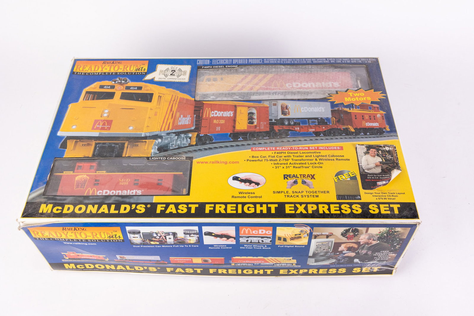McDonald's MTH RailKing 30-4042-1 Ready to Run Train Set (1 of 5)