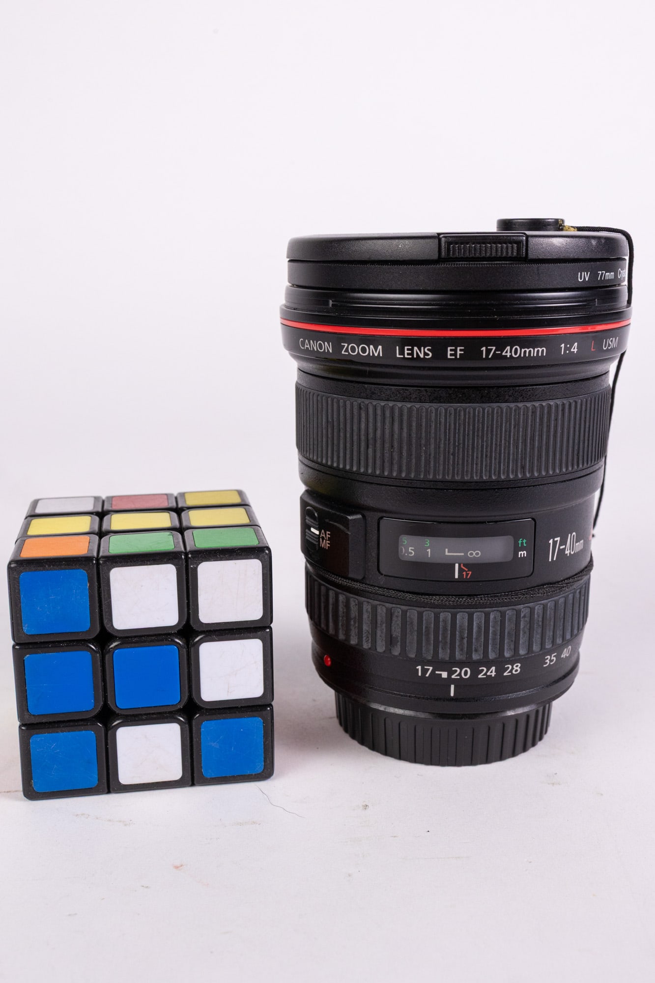 Canon EF 17-40mm 1:4 L-Series Lens - 4