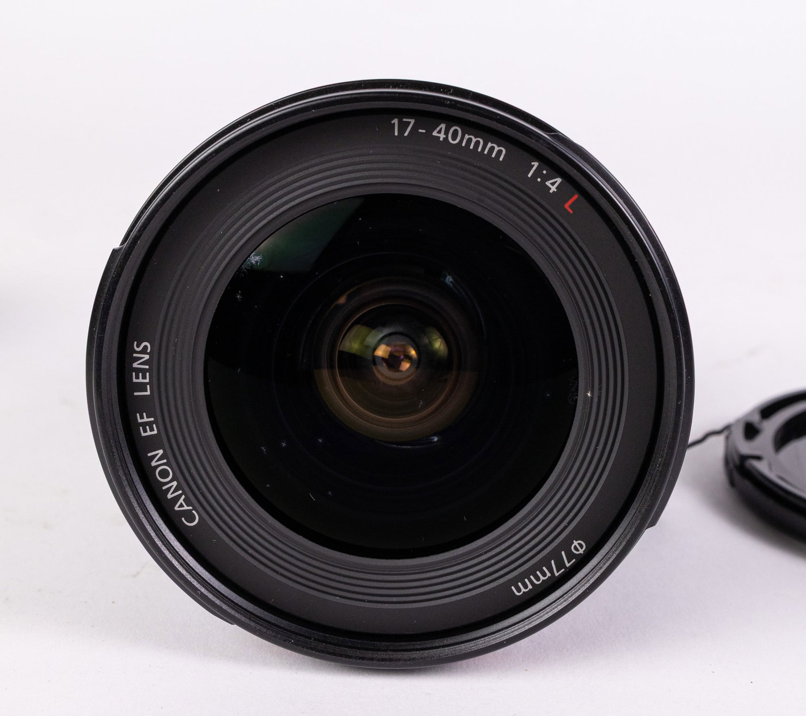 Canon EF 17-40mm 1:4 L-Series Lens - 5
