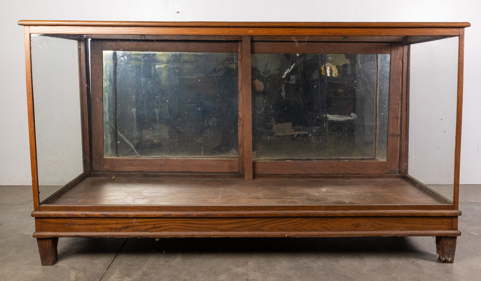 Antique Oak Frame Glass Display Cabinet (1 of 9)