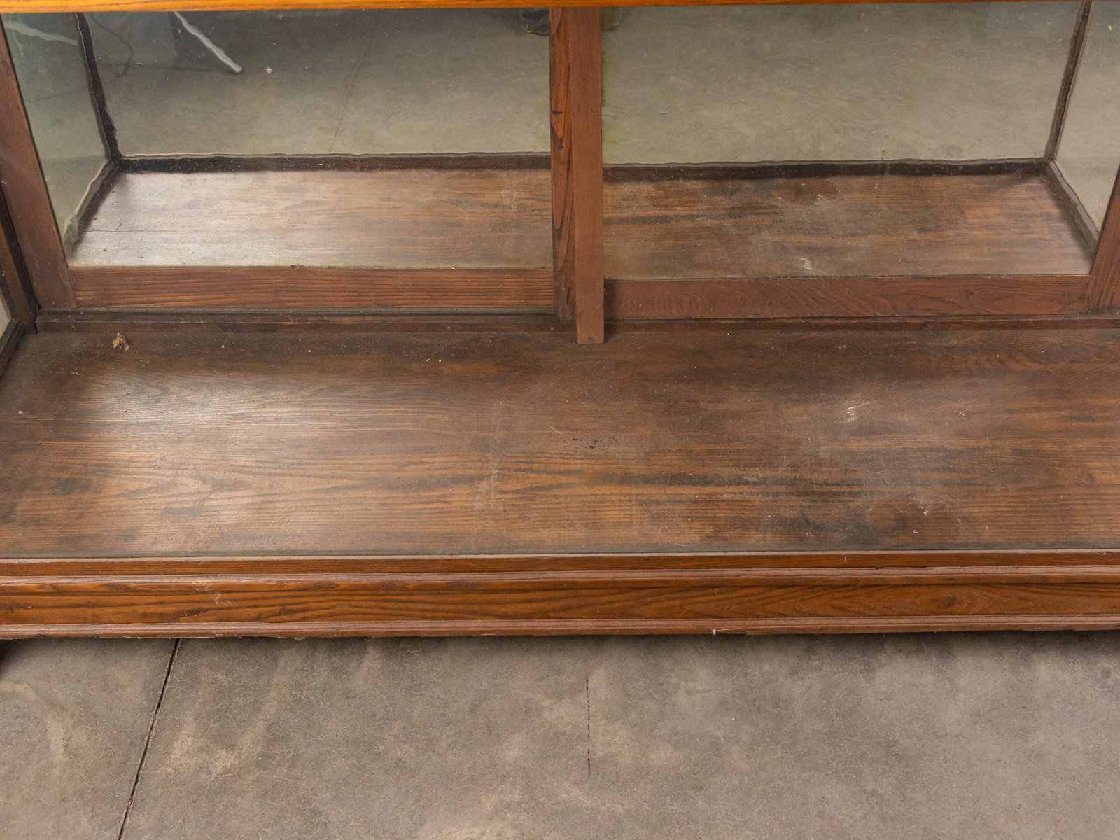 Antique Oak Frame Glass Display Cabinet - 3