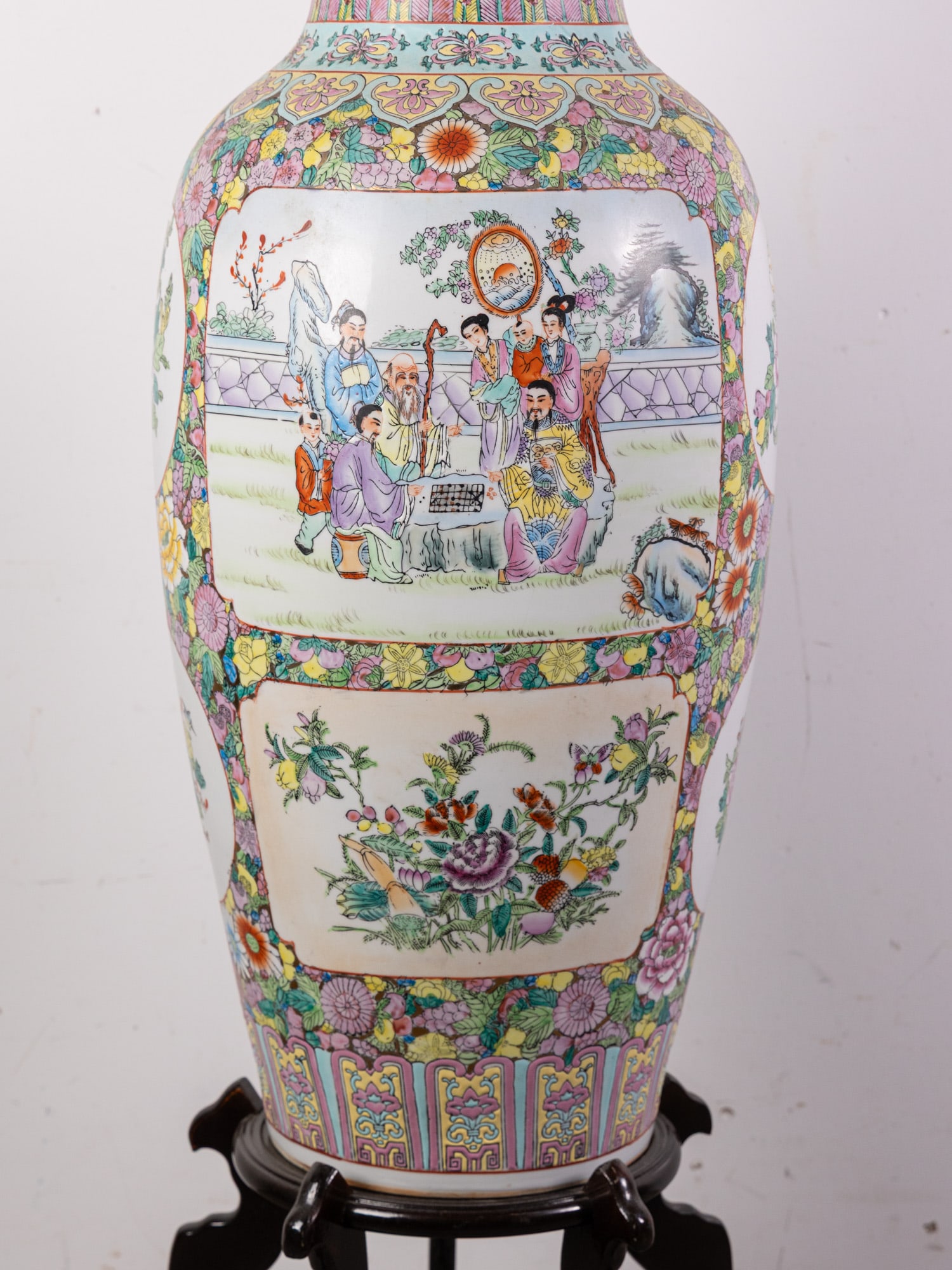 Large Chinese Famille Rose Porcelain Floor Vase - 3