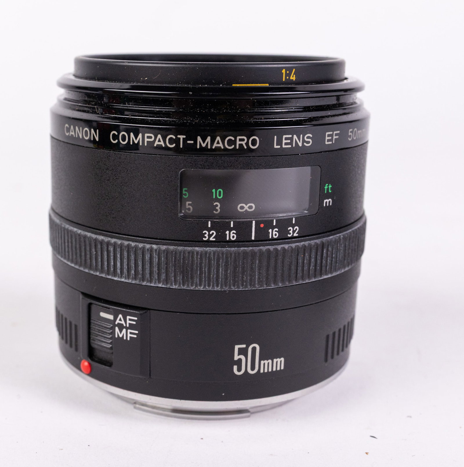 Canon Compact-Macro Lens EF 50mm 1:2.5 - 2