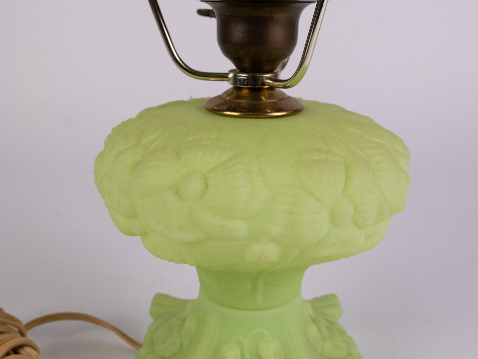 Vintage Fenton Poppy Uranium Satin Glass Hurricane Lamp - 4