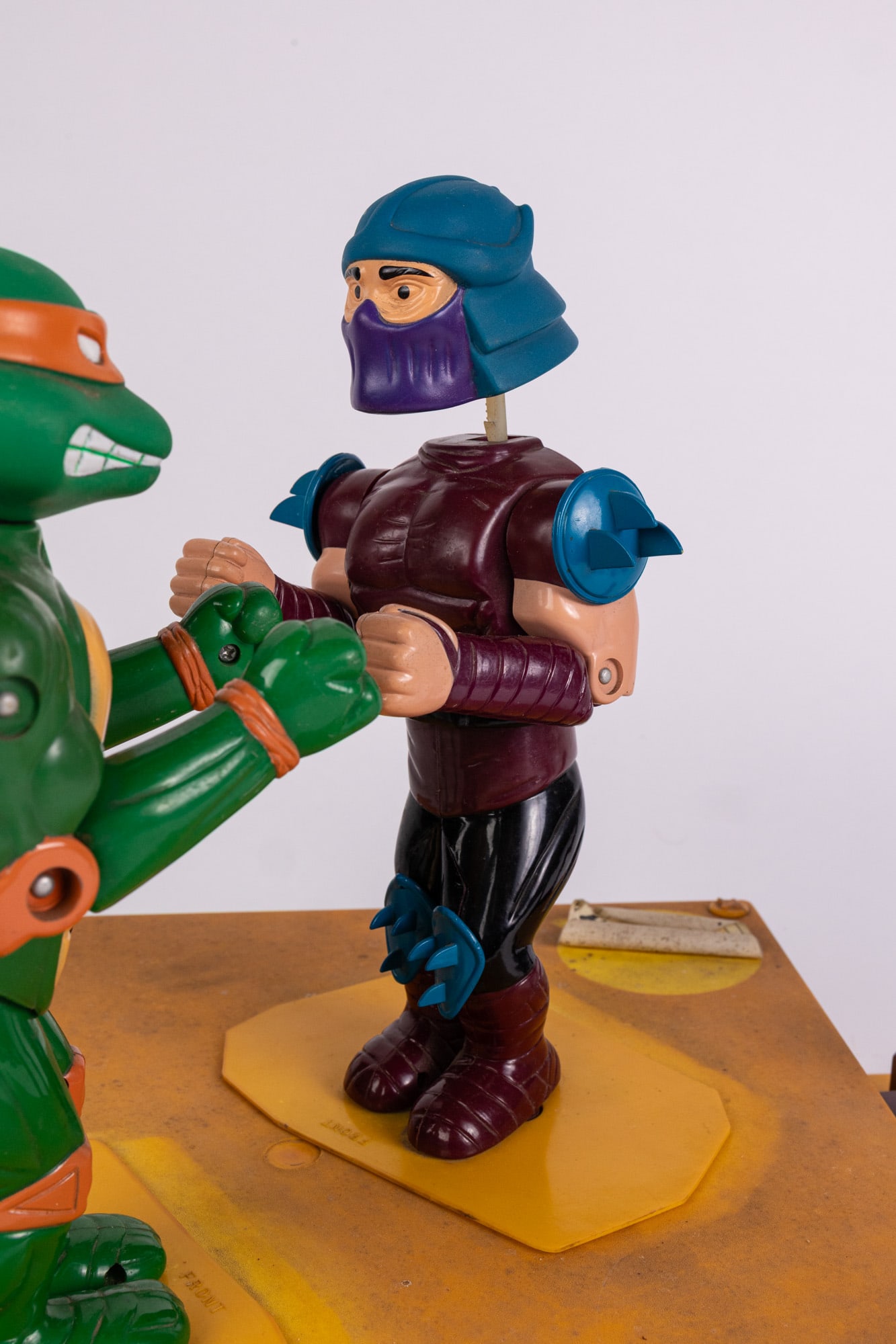 Vintage 1991 TMNT "Totally Awesome Duelin' Dudes" by REMCO - 3