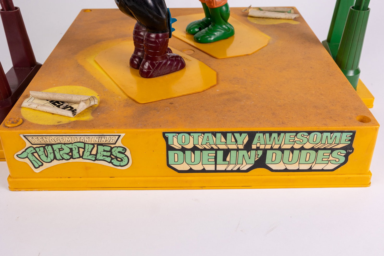 Vintage 1991 TMNT "Totally Awesome Duelin' Dudes" by REMCO - 6