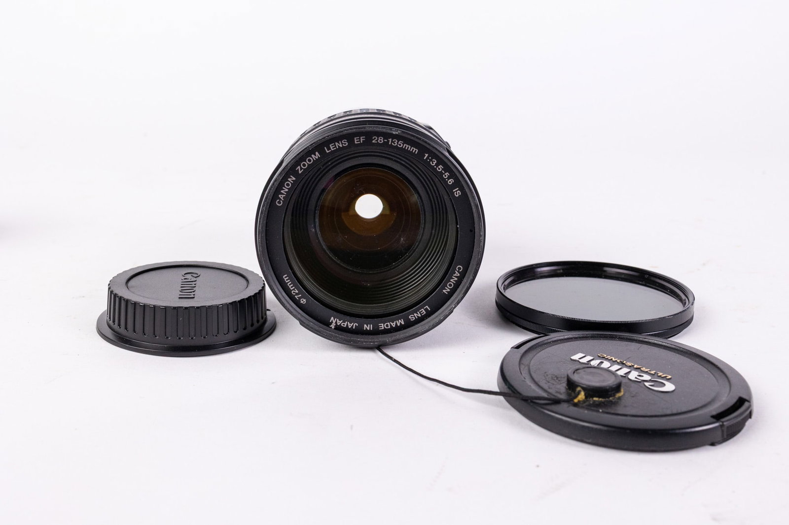 Canon Zoom Lens EF 28-135mm 1:3.5-5.6 IS (1 of 6)